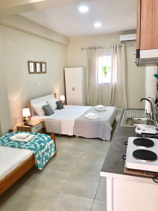 Konstantinos Apartments Parikiá Extérieur photo